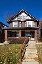 352 1/2 E 20th Ave, Unit 352.5 in Columbus, OH - Building Photo