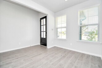 19807 Palomino Pr Trl, Unit 4202B in Tomball, TX - Building Photo - Building Photo