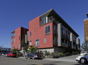 400-414 40th St in Oakland, CA - Building Photo - Building Photo