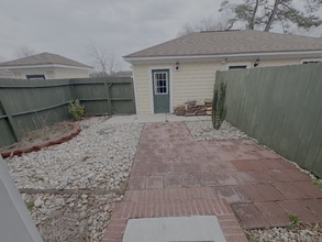 2812 Church St in Norfolk, VA - Foto de edificio - Building Photo