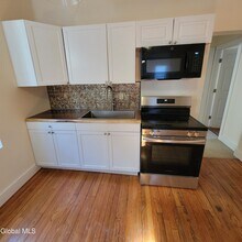 762 Eastern Ave in Schenectady, NY - Building Photo - Building Photo