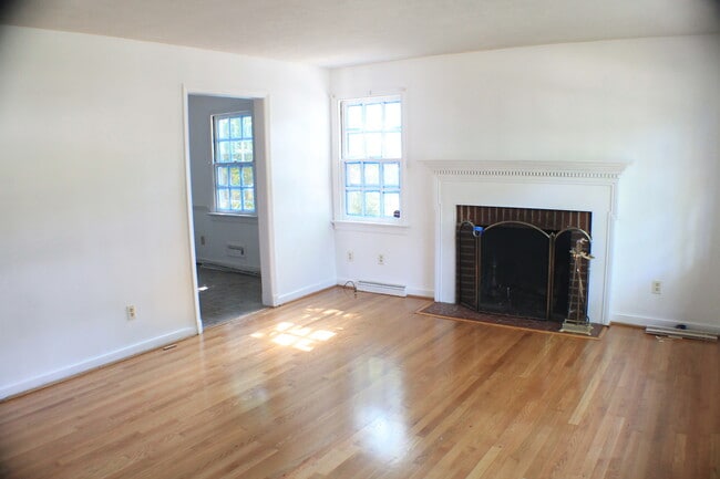 7513 Schaaf Dr in Richmond, VA - Building Photo - Building Photo