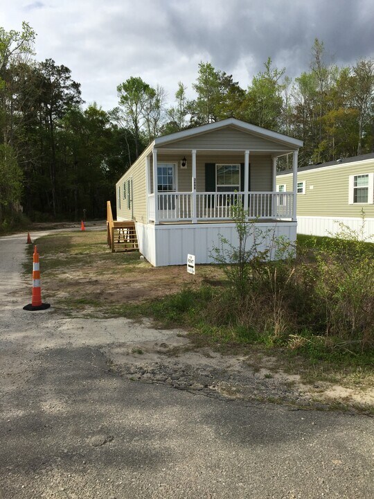 3688 Chapel Ln in Myrtle Beach, SC - Building Photo