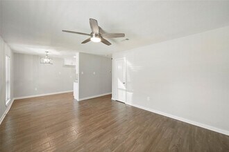 2526 Appian Wy in New Caney, TX - Building Photo - Building Photo