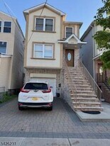 1028 Bond St in Elizabeth, NJ - Building Photo