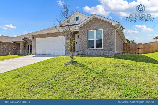 property at 1005 SW 3rd Ave