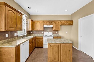 1217 Foxtail Ln in Crowley, TX - Building Photo - Building Photo
