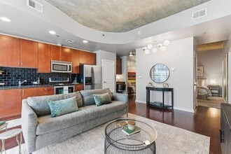 301 Demonbreun St in Nashville, TN - Building Photo - Building Photo