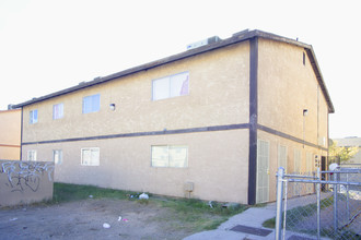 Puebla Estates in Las Vegas, NV - Building Photo - Building Photo