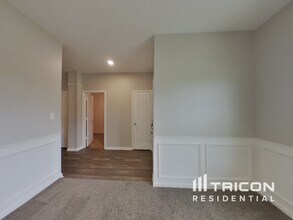 485 Thunderwood Dr in Greenfield, IN - Building Photo - Building Photo