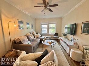 2149 N Fremont St, Unit 1N in Chicago, IL - Building Photo - Building Photo