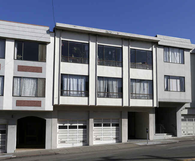 410 Taraval St in San Francisco, CA - Building Photo - Building Photo