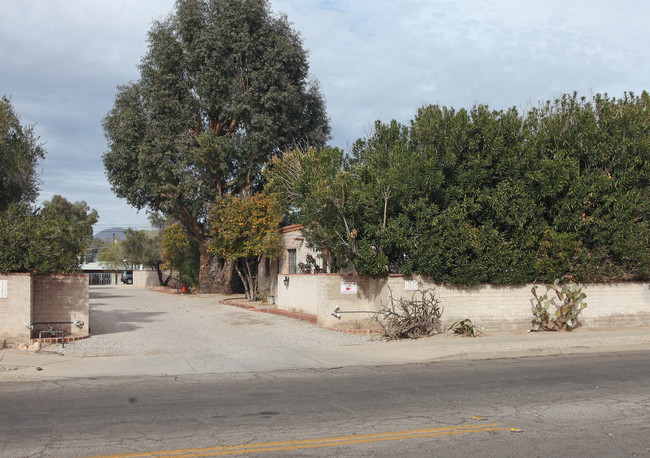 2613-2623 E Elm St in Tucson, AZ - Building Photo - Building Photo