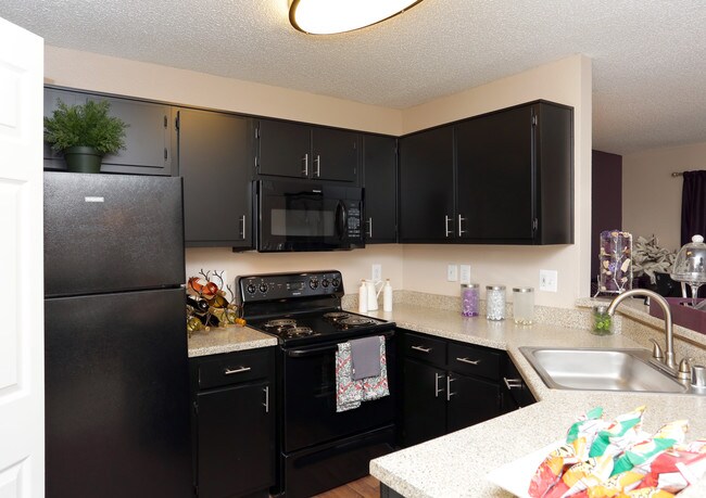 Verlaine on the Parkway in Dallas, TX - Building Photo - Interior Photo