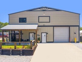 9403 Sonya Cir in Panama City Beach, FL - Building Photo