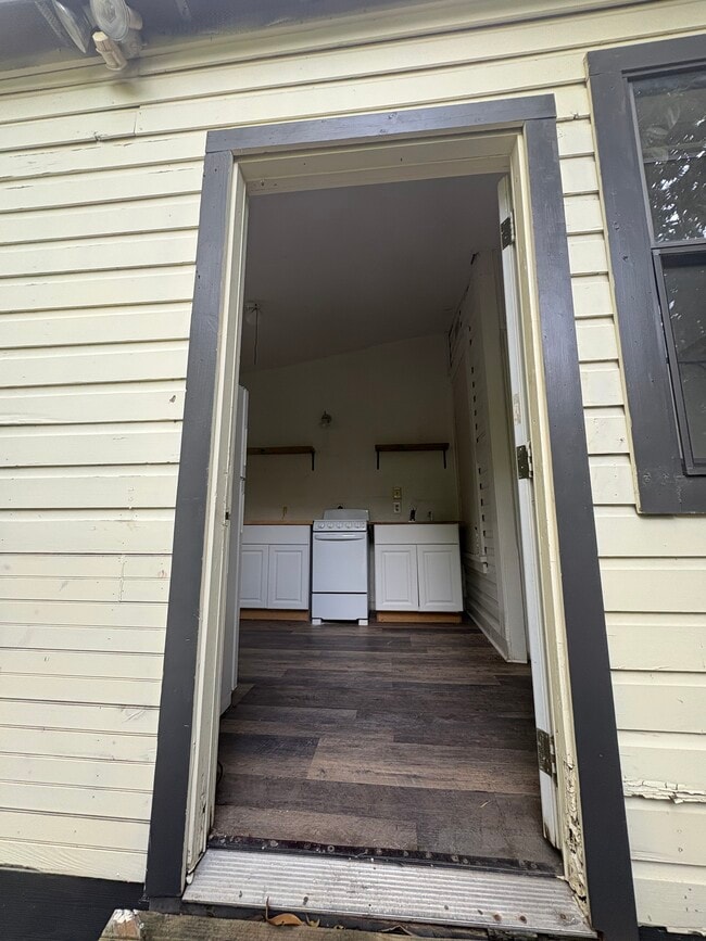 422 Spofford Ave in San Antonio, TX - Building Photo - Building Photo