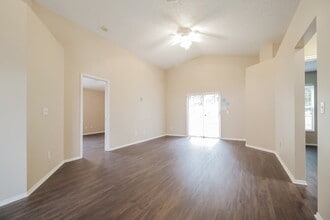 2230 Justin Ave in Orlando, FL - Building Photo - Building Photo