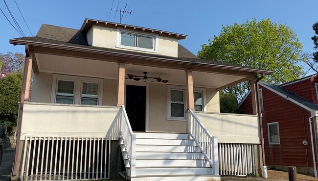 property at 14 S Stone Ave