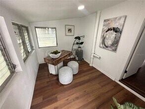 6506 N Wellington Ave in Tampa, FL - Building Photo - Building Photo