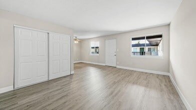 Augusta Apartments in Aurora, CO - Building Photo - Building Photo