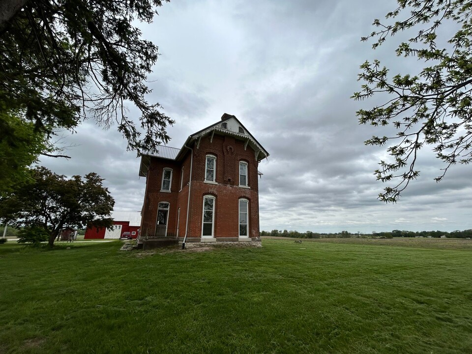 3540 Payson Rd in Quincy, IL - Building Photo