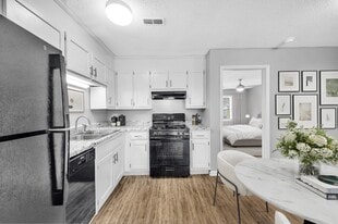 Belmont Heights in Belmont, NC - Building Photo