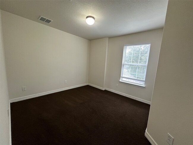 property at 19630 Summerlin Dr