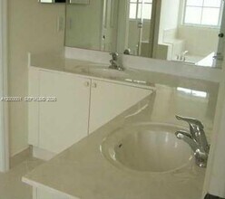 1955 NE 36th Ave in Homestead, FL - Building Photo - Building Photo