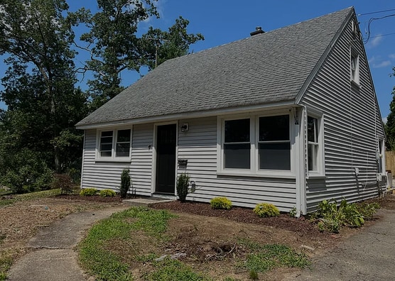 property at 1 Pennywood Ln