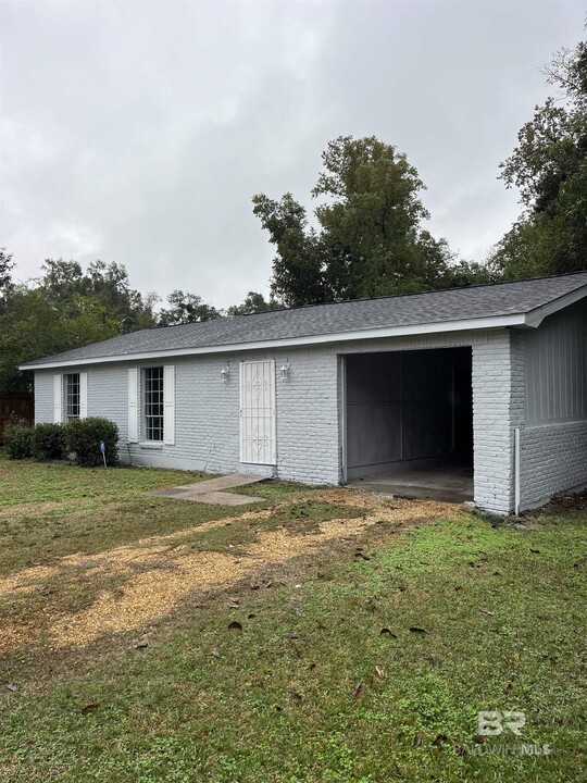 3613 E Heritage Dr in Mobile, AL - Building Photo