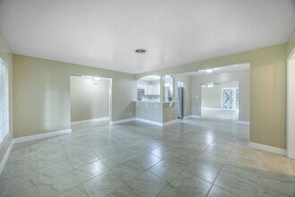 1436 Tangerine Ct in Winter Park, FL - Foto de edificio - Building Photo