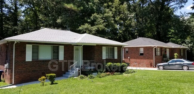 property at 1533 Alder Ln SW