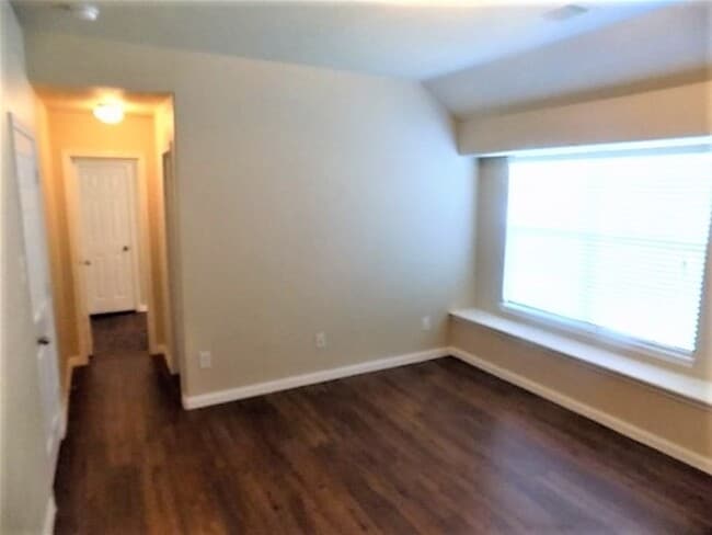 property at 911 Redcrest Springs Ct