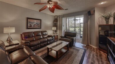 1290 Clays Trail in Oldsmar, FL - Building Photo - Building Photo