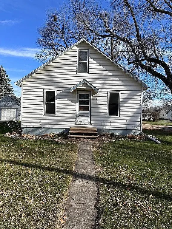 property at 620 3rd Ave W