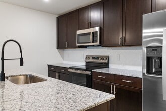 The Retreat at Stuart Crossing in Bartow, FL - Building Photo - Building Photo