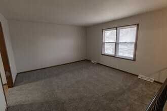 4465-4467-4467 Santa Anna Dr in Columbia, MO - Building Photo - Building Photo