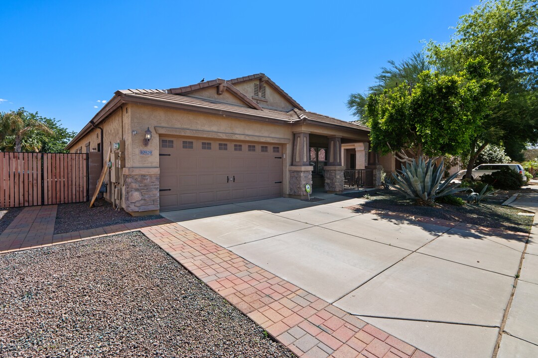 10929 E Sylvan Ave in Mesa, AZ - Building Photo