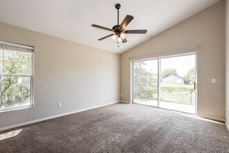 2331 Cobblefield Cir in Apopka, FL - Building Photo - Building Photo