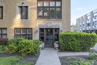 1136 Ontario St in Oak Park, IL - Foto de edificio - Building Photo