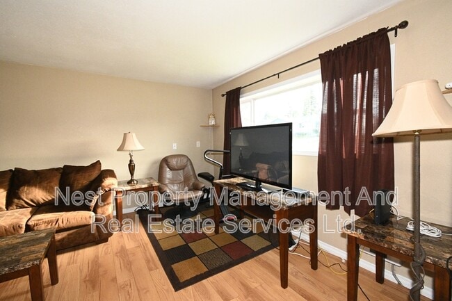 41 Moore St in Kitimat, BC - Building Photo - Building Photo