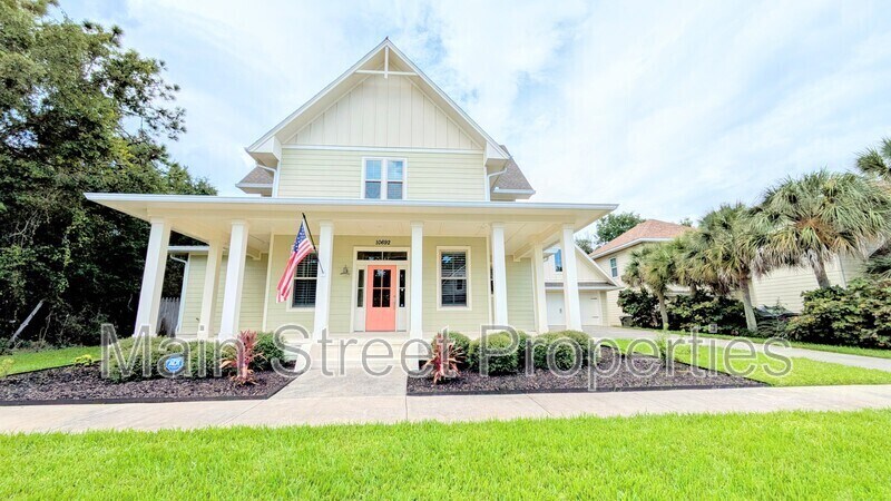 10692 Squall Line Rd in Pensacola, FL - Building Photo