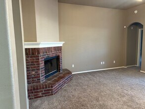 4762 S 203rd E Ave in Broken Arrow, OK - Building Photo - Building Photo