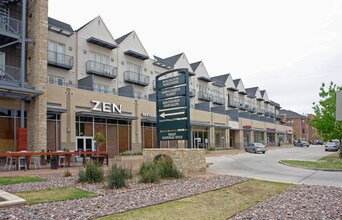 Austin Square in The Colony, TX - Building Photo - Building Photo