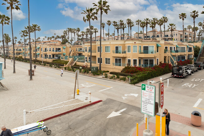 San Miguel in Oceanside, CA - Foto de edificio - Building Photo