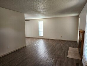 464 Mainmast Ct in Richland, WA - Building Photo - Building Photo