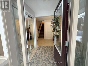 87 Ballinora Ln. in Ottawa, ON - Building Photo - Building Photo