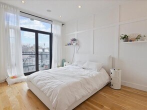 42 Devoe St in Brooklyn, NY - Building Photo - Building Photo