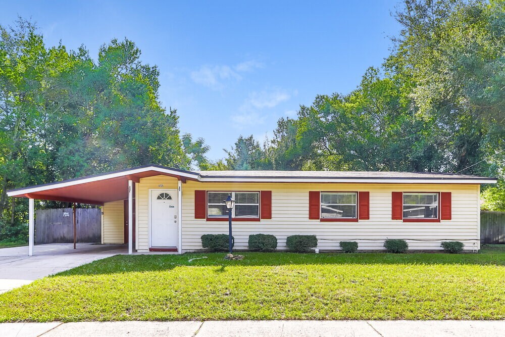 5725 Fiat Ln in Jacksonville, FL - Building Photo