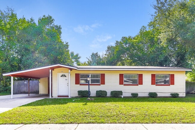 property at 5725 Fiat Ln